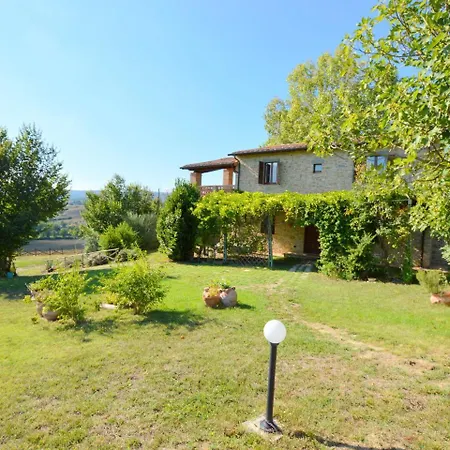 Daire Well Maintained Holiday *